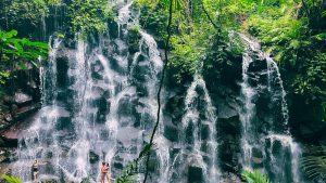 the main attraction, the Kanto Lampo waterfall