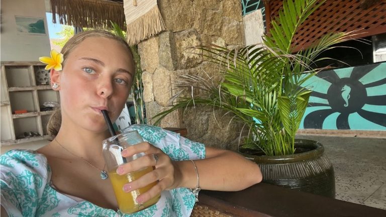Drinking a cocktail, relaxing in Bali